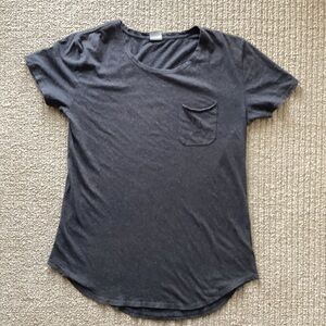 UO Long T-shirt
